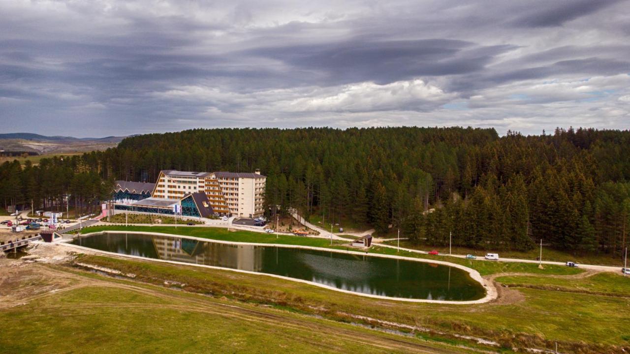 Hotel Borovi Forest Resort & Spa Sjenica Exterior photo